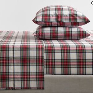 🌲Pottery Barn🌲 Stewart Plaid King Sheet Set